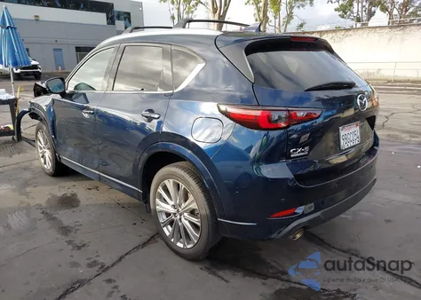 2022 Mazda Cx-5 2.5 Turbo Signature z USA, uszkodzony, nr VIN JM3KFBXY7N0569456